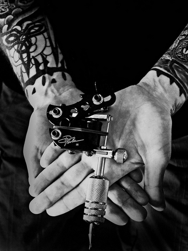 hand-tattoo-gun-20-27-jpg